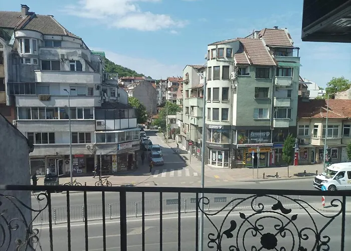 6 - Vasil Aprilov 플로브디프