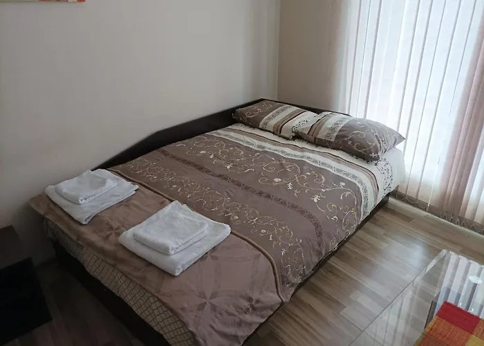 6 - Vasil Aprilov דירה *